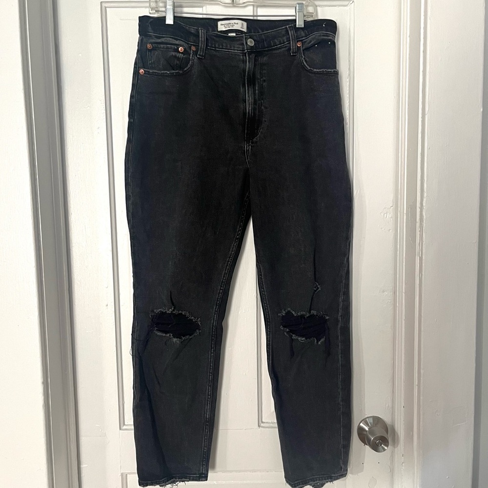 Abercrombie Curve Love Ultra High Rise Ankle Straight Jeans Size 31 Long
